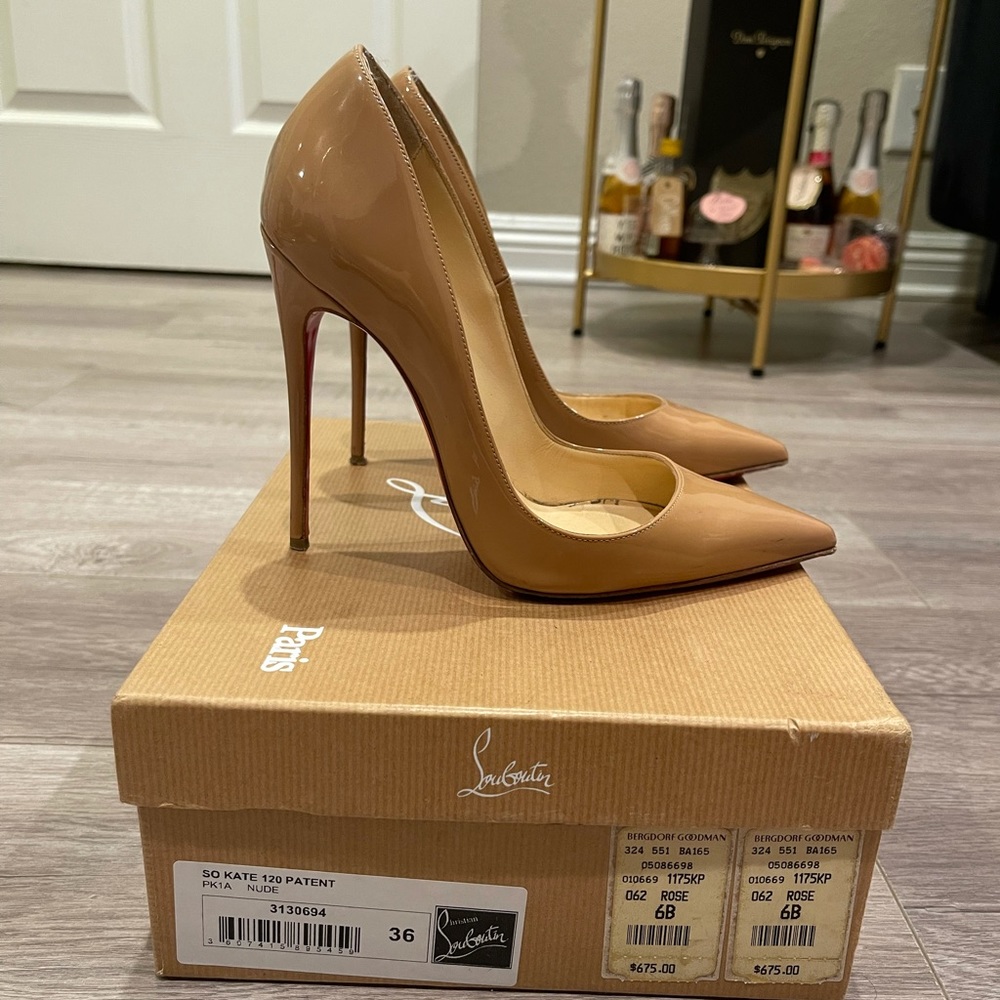 Christian Louboutin SO KATE Pumps - Picture 2 of 10